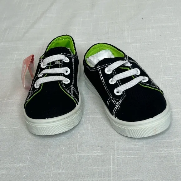 Oomphies NWT Toddlers Tennis Shoe Size 5 1/2” Length. Black with Neon Green - Picture 10 of 10